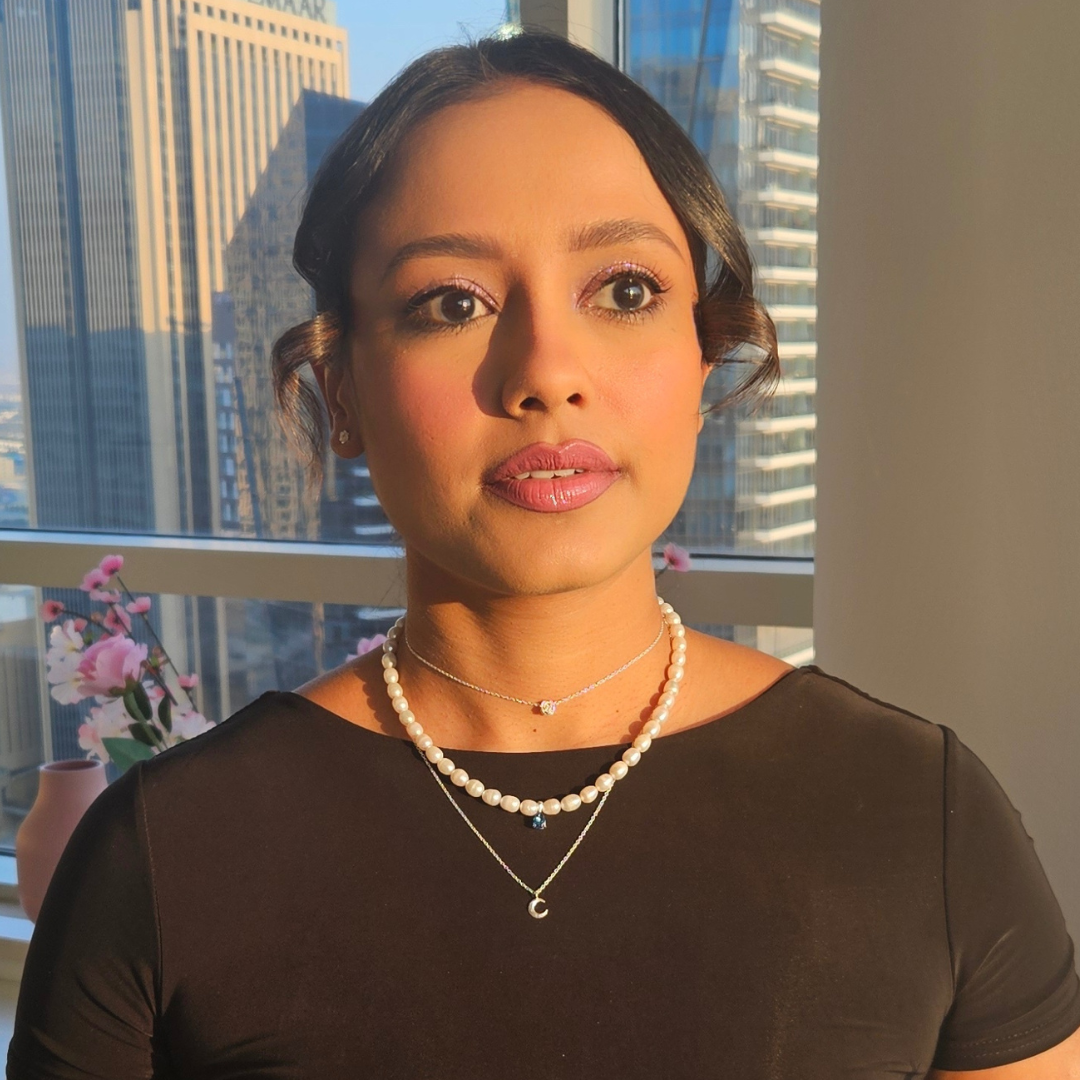 Elegant Maiden Pearl Necklace