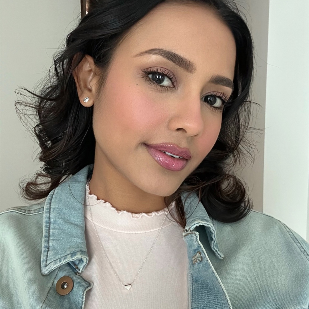 Ever So Sweet Stud Earrings